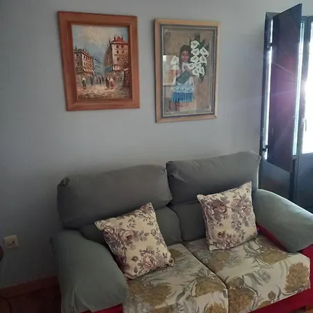 Casa Cachamaria Proxima A La Ribeira Sacra Holiday home *